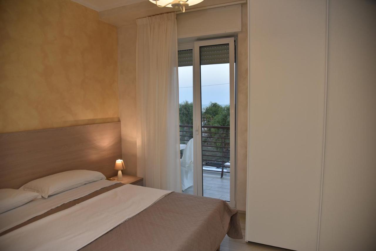 Bed and Breakfast Vista Beb Mare Manfredonia Exterior foto